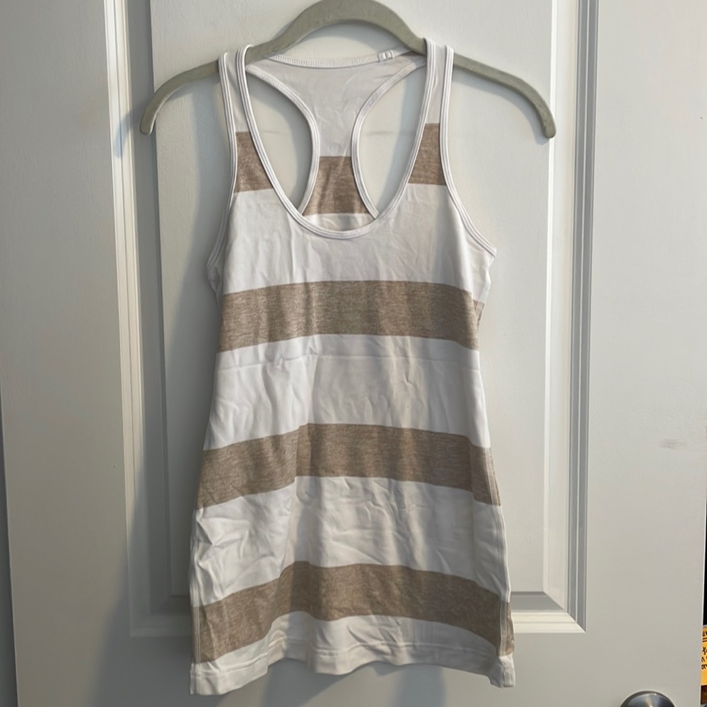 Lululemon cool racerback - Picture 2 of 5